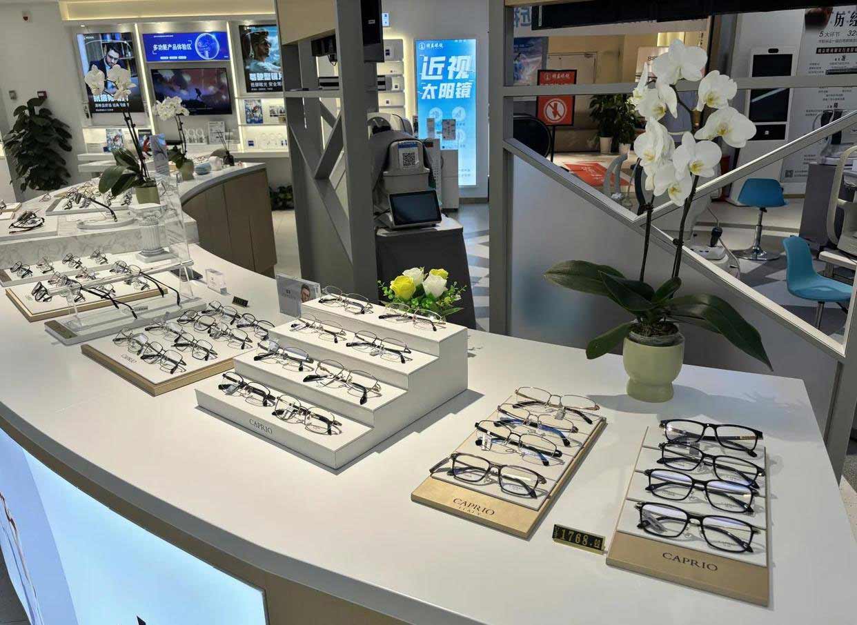 镜架选购区